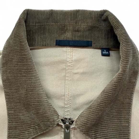 Women’s Uniqlo Zip-Up Short Jacket with Corduroy Collar Large Pockets Boxy Fit L - Picture 3 of 8